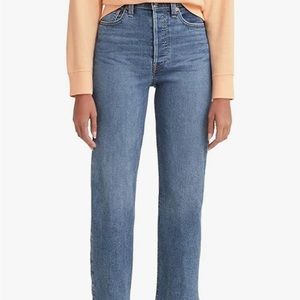 Levi’s Women’s ribcage straight ankle jeans